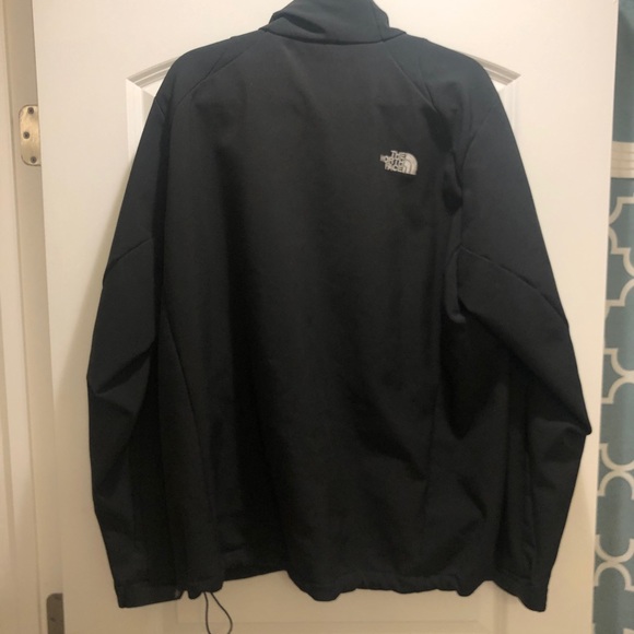 Men’s North Face jacket - Picture 5 of 6